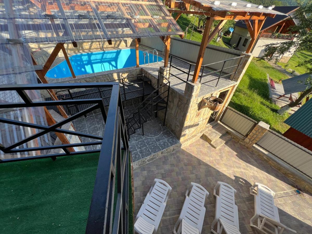 Котедж "Гірська Роса" Яремче Чан Басейн Exterior photo